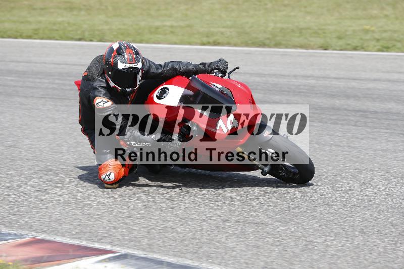 /27 12.06.2025 Ducati Schweiz Trackday Warmup  ADR/gelb-jeaune/14